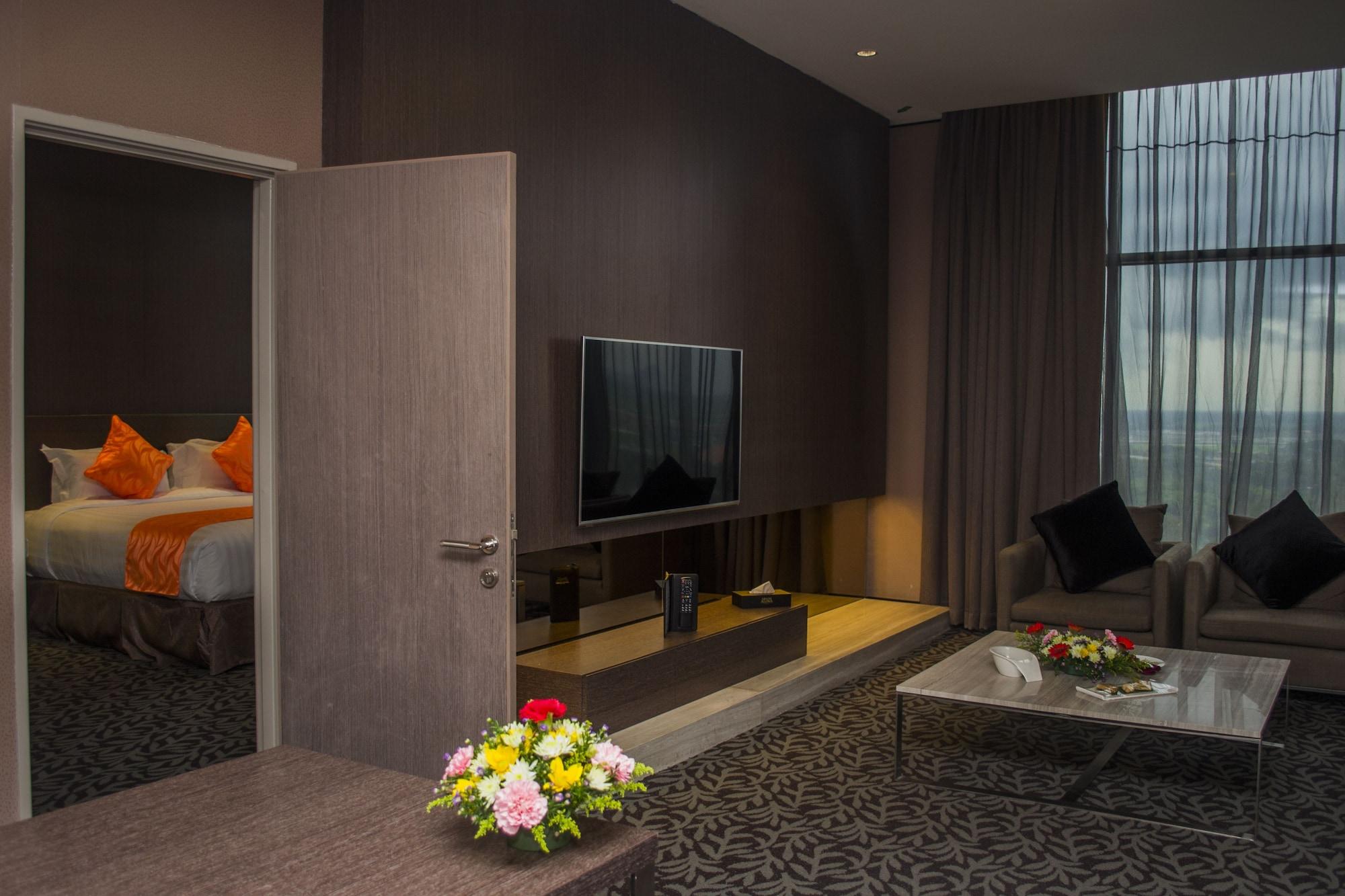 Grand Alora Hotel Алор Сетар Екстериор снимка